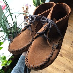 Minnetonka Moccasin ankle boot